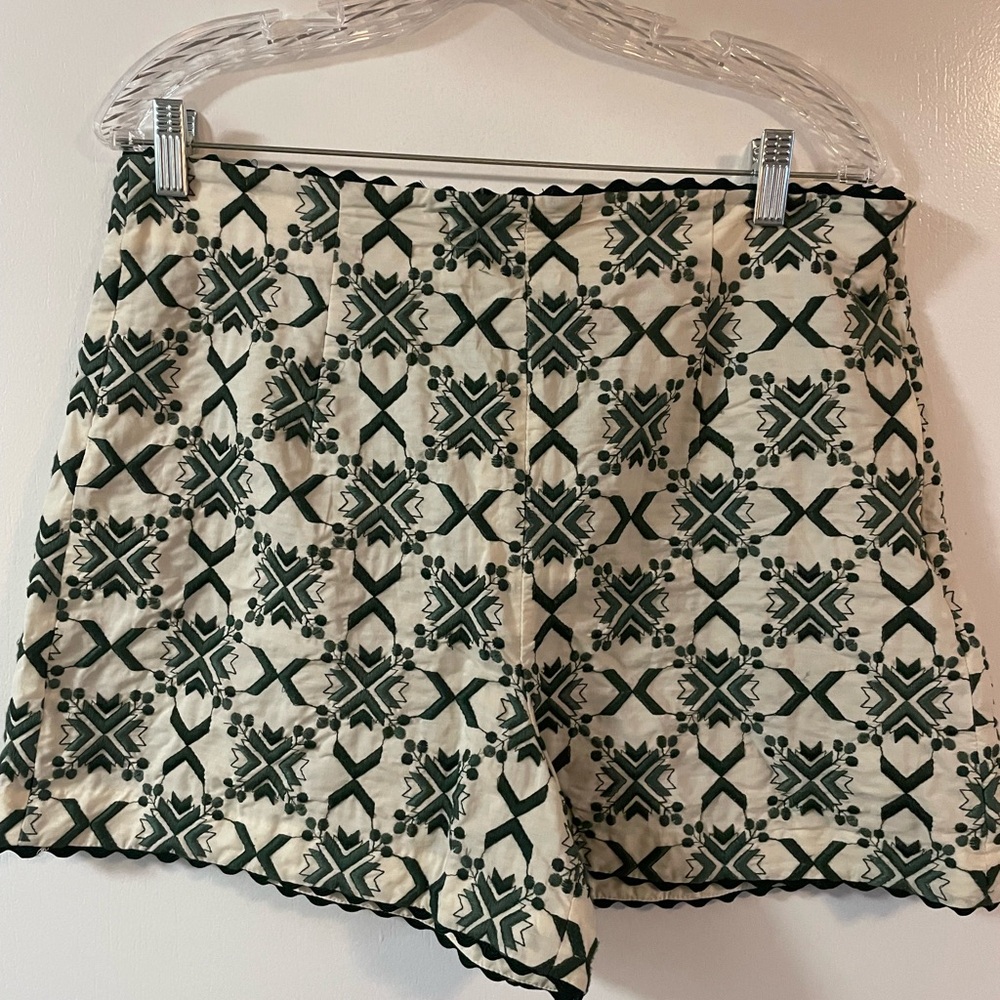 Green and Cream Patterned Women's Shorts